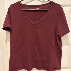 Old Navy Women's Burgundy V-Neck Tee